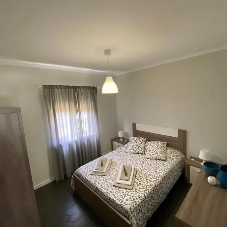 בית נופש Casa Ameixa אלקובאקה