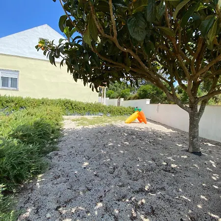 בית נופש Casa Ameixa אלקובאקה